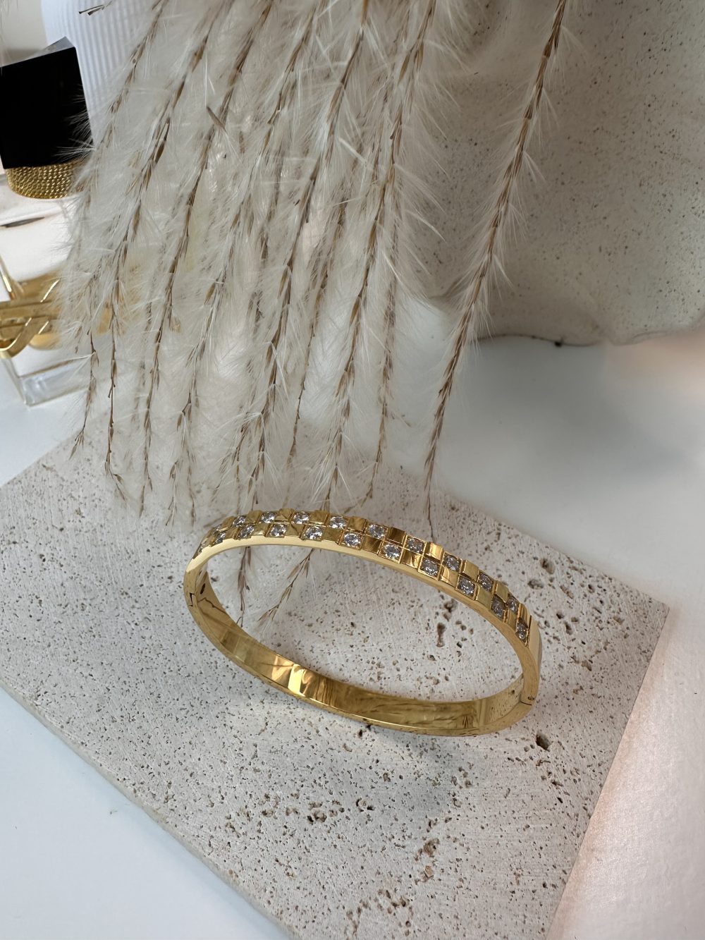 Shop Primary Image Shop Primary Image